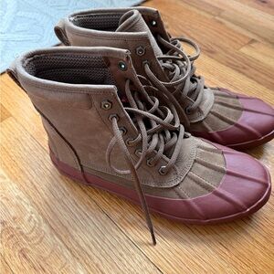 L.L. Bean bar harbor duck boots tan suede w red pink rubber toe;worn1x perfect